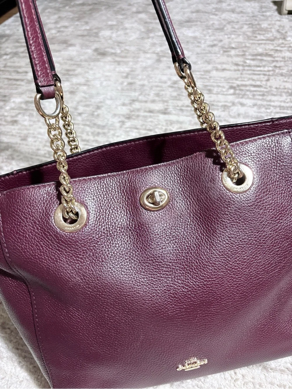 Coach Turnlock Chain Tote